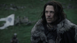 extant_GameOfThrones_1x01-WinterIsComing_0904