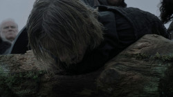extant_GameOfThrones_1x01-WinterIsComing_0959