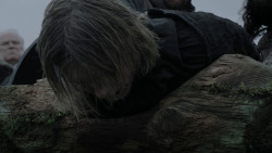 extant_GameOfThrones_1x01-WinterIsComing_0960