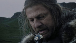 extant_GameOfThrones_1x01-WinterIsComing_0962