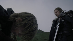 extant_GameOfThrones_1x01-WinterIsComing_0978
