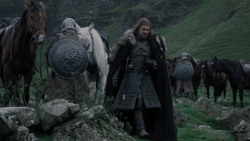 extant_GameOfThrones_1x01-WinterIsComing_1021