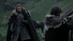 extant_GameOfThrones_1x01-WinterIsComing_1026