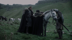 extant_GameOfThrones_1x01-WinterIsComing_1036