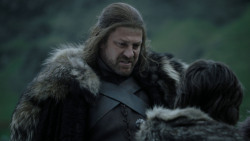 extant_GameOfThrones_1x01-WinterIsComing_1051