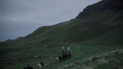 extant_GameOfThrones_1x01-WinterIsComing_1102