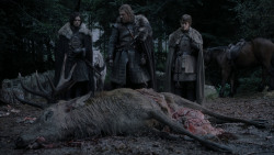 extant_GameOfThrones_1x01-WinterIsComing_1135