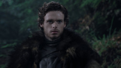 extant_GameOfThrones_1x01-WinterIsComing_1182