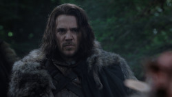 extant_GameOfThrones_1x01-WinterIsComing_1183