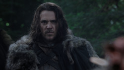 extant_GameOfThrones_1x01-WinterIsComing_1184
