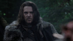 extant_GameOfThrones_1x01-WinterIsComing_1185