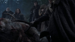 extant_GameOfThrones_1x01-WinterIsComing_1218