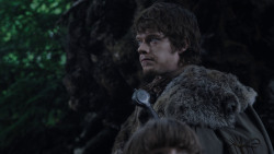 extant_GameOfThrones_1x01-WinterIsComing_1237
