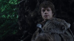 extant_GameOfThrones_1x01-WinterIsComing_1238