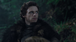 extant_GameOfThrones_1x01-WinterIsComing_1284