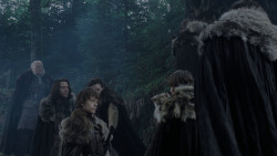 extant_GameOfThrones_1x01-WinterIsComing_1300
