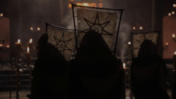 extant_GameOfThrones_1x01-WinterIsComing_1379