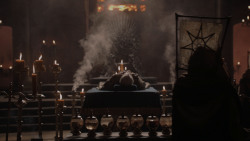 extant_GameOfThrones_1x01-WinterIsComing_1382