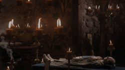 extant_GameOfThrones_1x01-WinterIsComing_1465