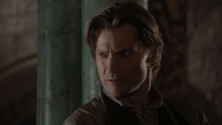 extant_GameOfThrones_1x01-WinterIsComing_1495