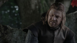 extant_GameOfThrones_1x01-WinterIsComing_1679