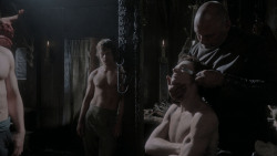 extant_GameOfThrones_1x01-WinterIsComing_1733