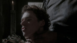 extant_GameOfThrones_1x01-WinterIsComing_1742