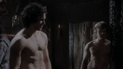 extant_GameOfThrones_1x01-WinterIsComing_1744