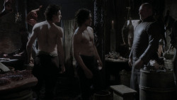 extant_GameOfThrones_1x01-WinterIsComing_1754