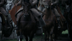 extant_GameOfThrones_1x01-WinterIsComing_1910