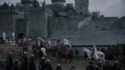 extant_GameOfThrones_1x01-WinterIsComing_1994