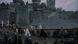 extant_GameOfThrones_1x01-WinterIsComing_1999