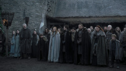 extant_GameOfThrones_1x01-WinterIsComing_2004