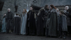 extant_GameOfThrones_1x01-WinterIsComing_2027
