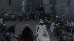 extant_GameOfThrones_1x01-WinterIsComing_2122
