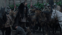 extant_GameOfThrones_1x01-WinterIsComing_2148