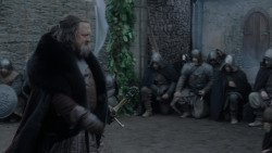 extant_GameOfThrones_1x01-WinterIsComing_2156