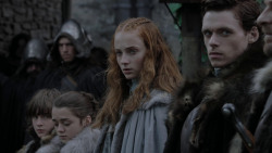 extant_GameOfThrones_1x01-WinterIsComing_2197