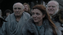 extant_GameOfThrones_1x01-WinterIsComing_2212