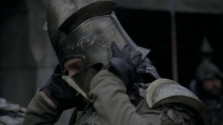 extant_GameOfThrones_1x01-WinterIsComing_2293
