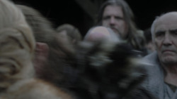 extant_GameOfThrones_1x01-WinterIsComing_2344