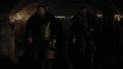 extant_GameOfThrones_1x01-WinterIsComing_2371