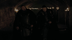 extant_GameOfThrones_1x01-WinterIsComing_2379