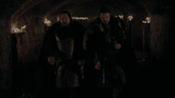 extant_GameOfThrones_1x01-WinterIsComing_2382