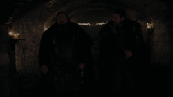 extant_GameOfThrones_1x01-WinterIsComing_2388