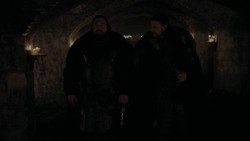 extant_GameOfThrones_1x01-WinterIsComing_2389