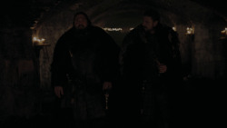 extant_GameOfThrones_1x01-WinterIsComing_2390