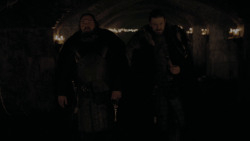 extant_GameOfThrones_1x01-WinterIsComing_2392