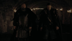 extant_GameOfThrones_1x01-WinterIsComing_2398