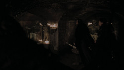 extant_GameOfThrones_1x01-WinterIsComing_2401